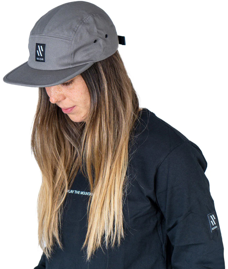 Gorra de 5 paneles con el logotipo de SCOR