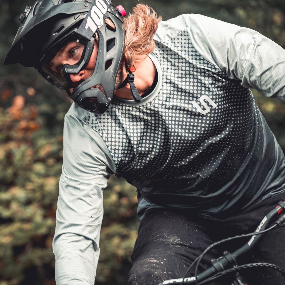 Camiseta de enduro Dos Caballos de manga larga, edición StateraBikes